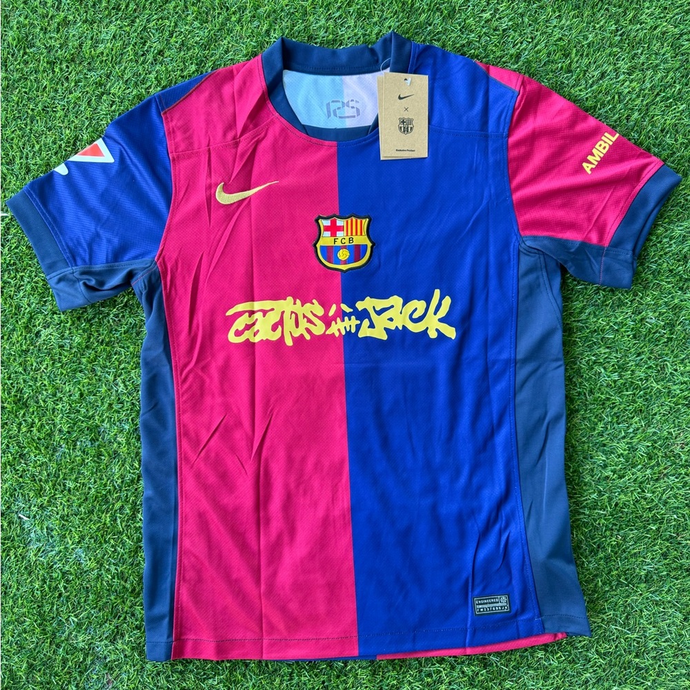 Men’s Nike Red and Blue Barcelona Jersey for Fans 24/25 -LIMITED EDITION LaLiga - Picture 2 of 4